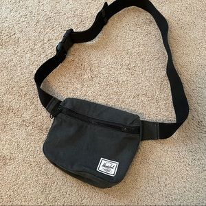 Herschel belt bag Fanny pack gray